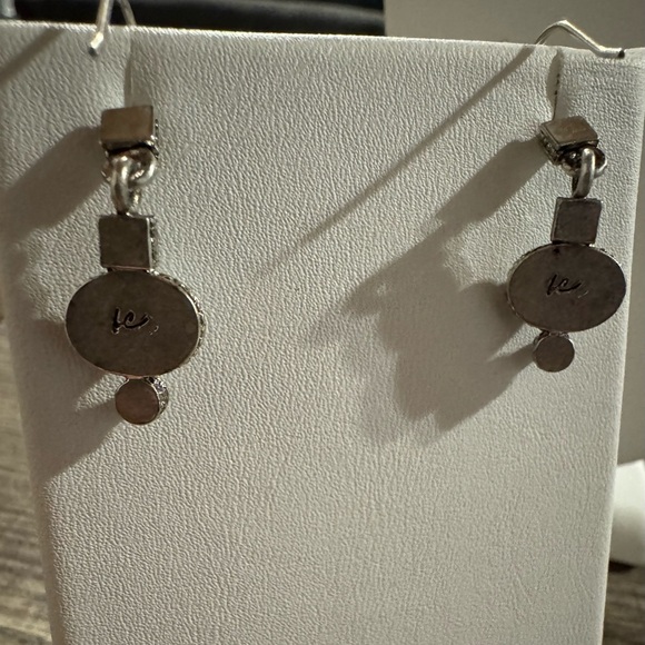 Signed LC Artisan Pearl Drop Handmade Sterling Silver Earrings Modern Vintage - Picture 8 of 8